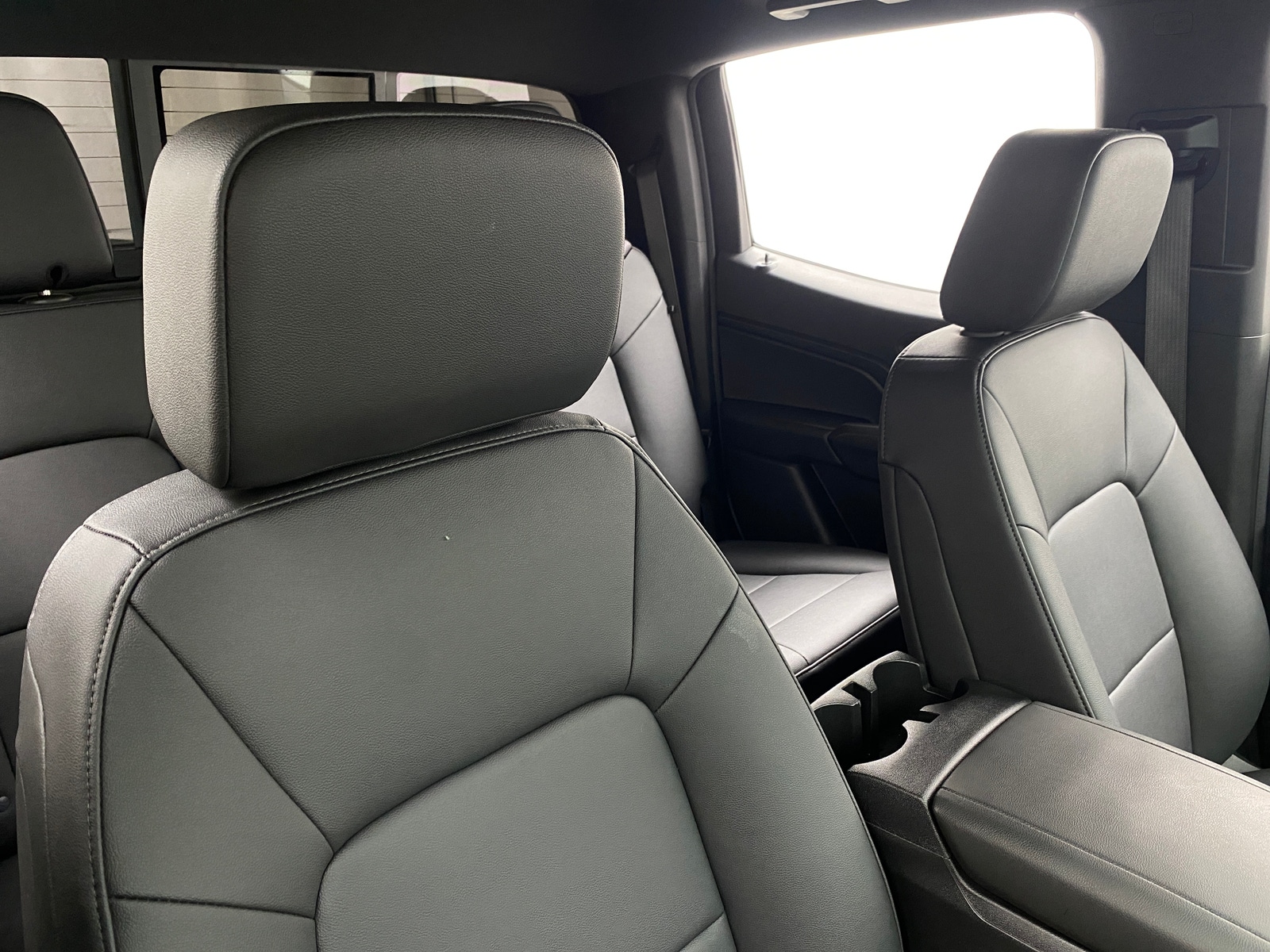 Thumbnail: 2024 Chevrolet Colorado - 2