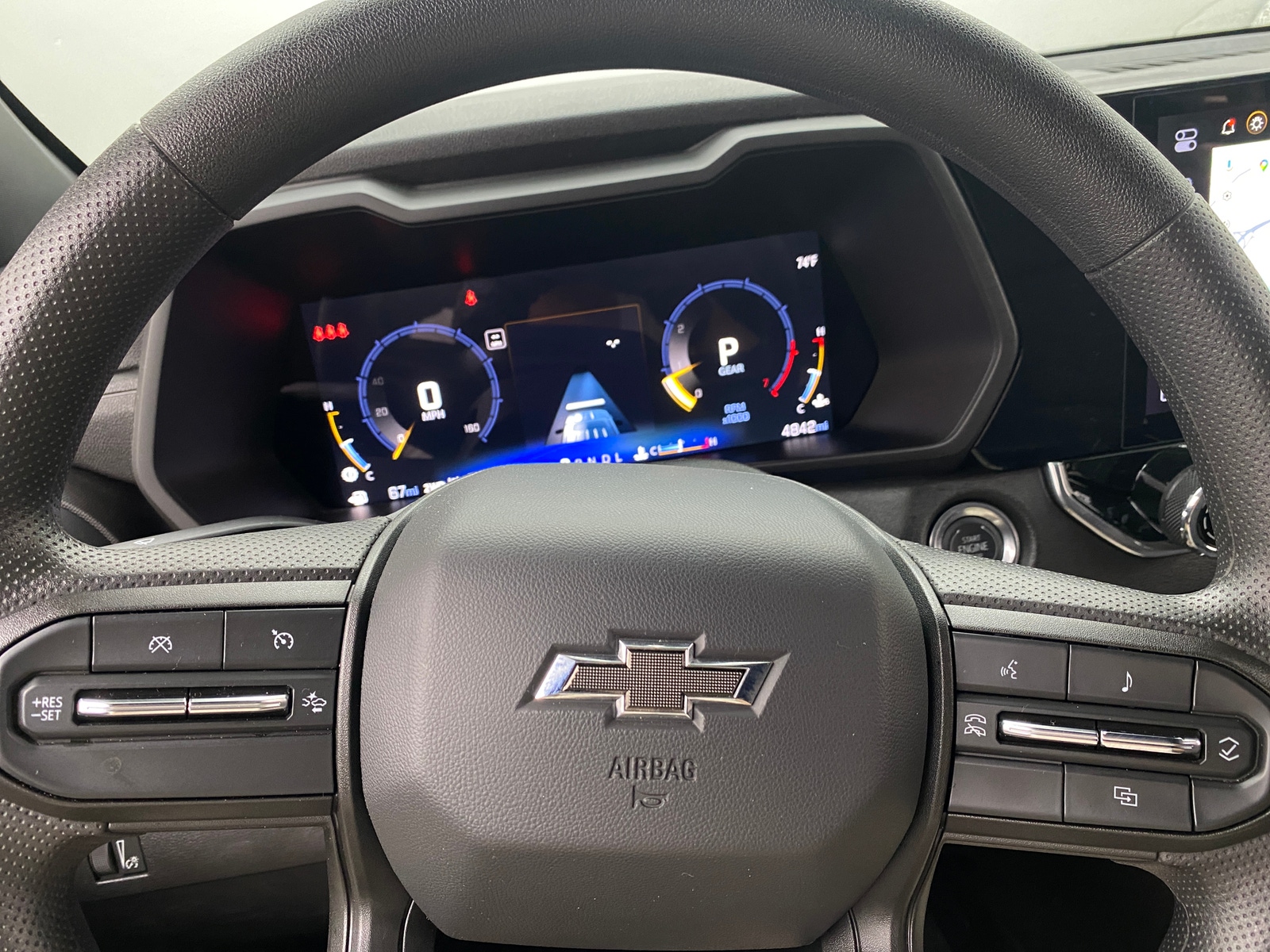 Thumbnail: 2024 Chevrolet Colorado - 5