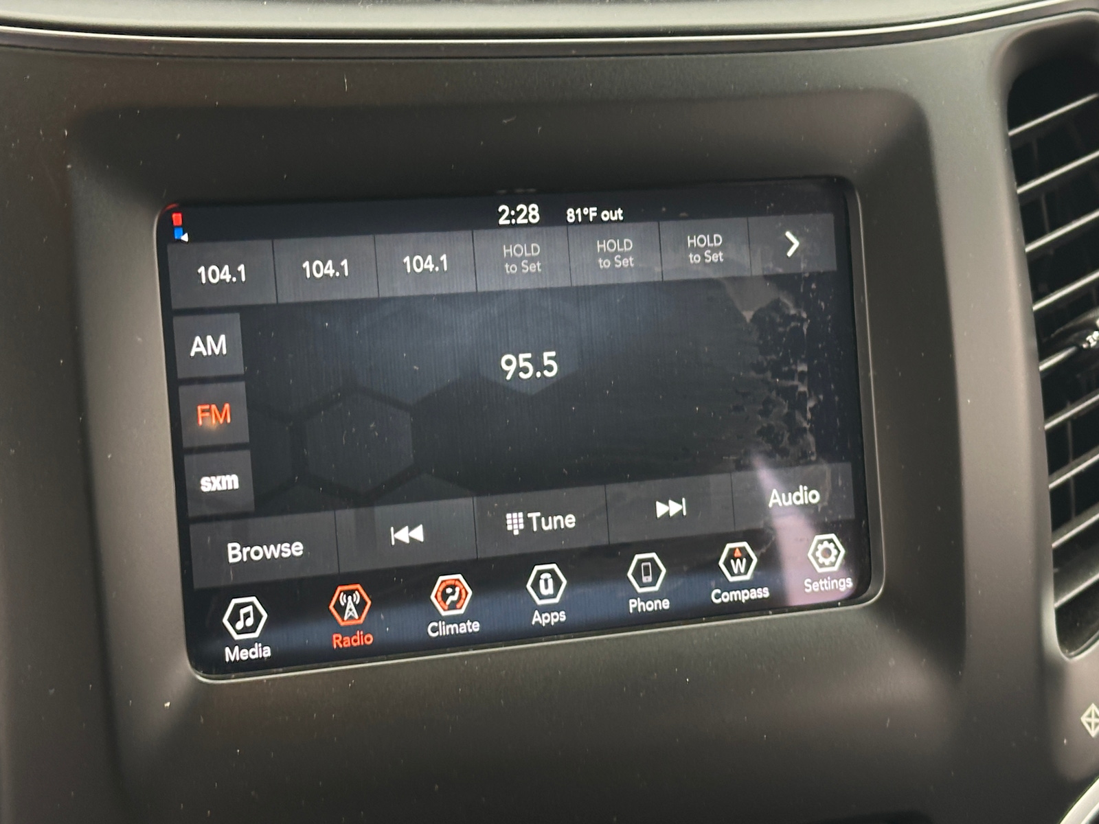 Thumbnail: 2020 Jeep Cherokee - 4