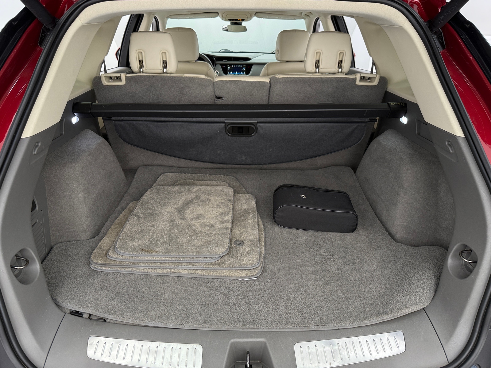 Thumbnail: 2019 Cadillac XT5 - 6
