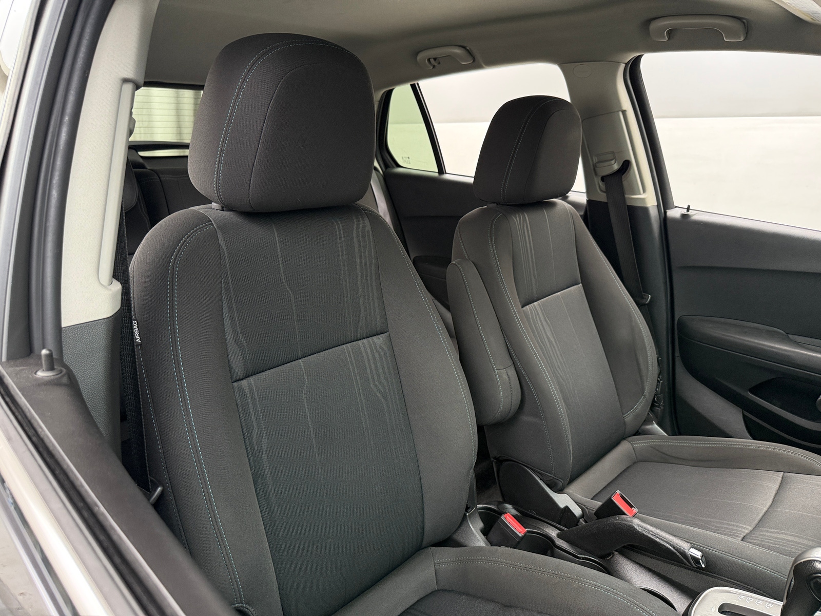 Thumbnail: 2016 Chevrolet Trax - 2