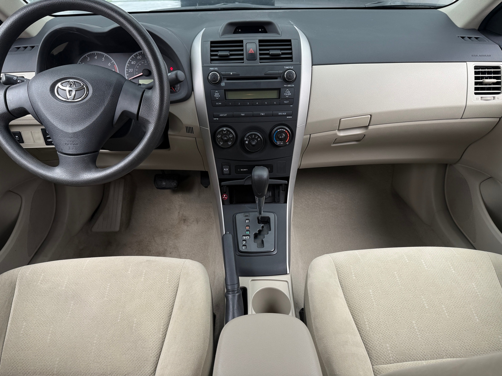 Thumbnail: 2012 Toyota Corolla - 3