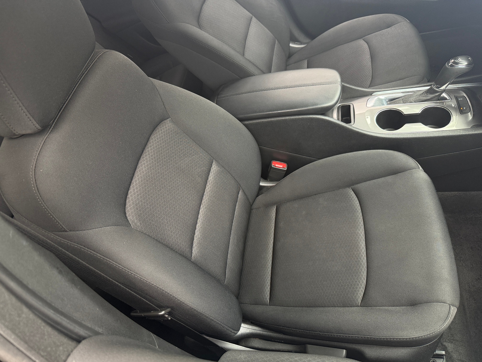 Thumbnail: 2020 Chevrolet Malibu - 2