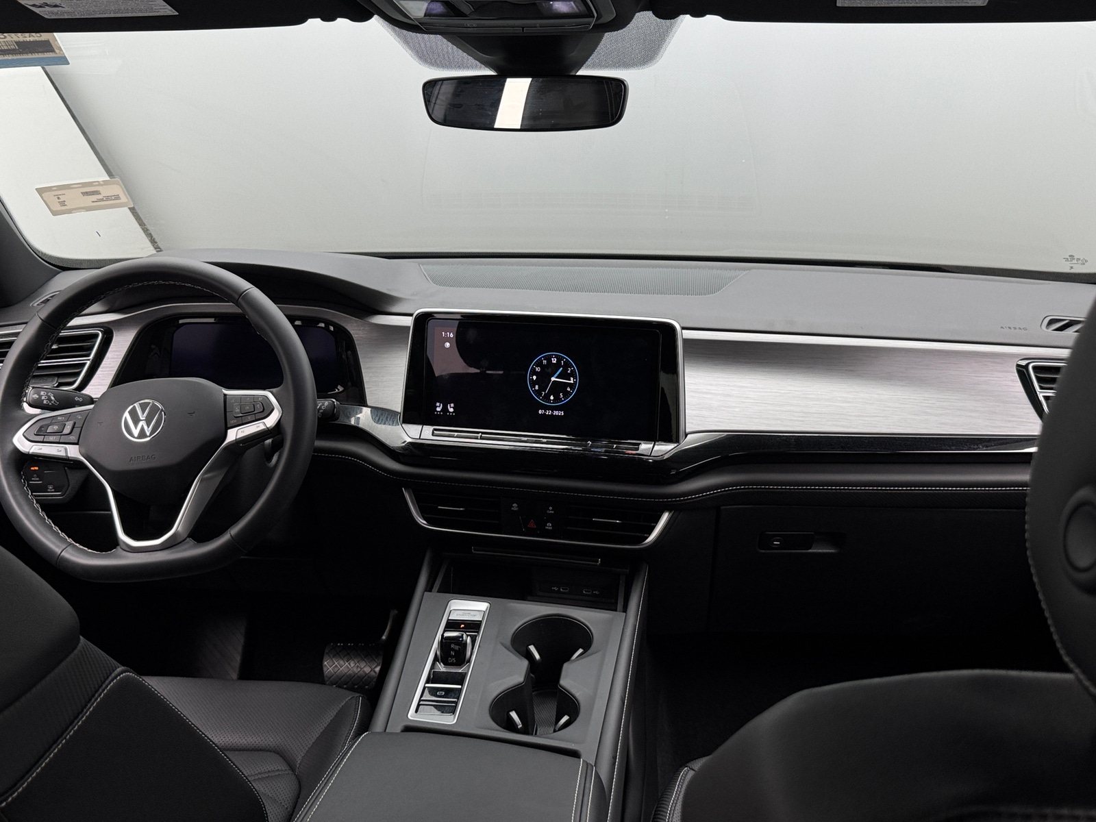 Thumbnail: 2024 Volkswagen Atlas - 2