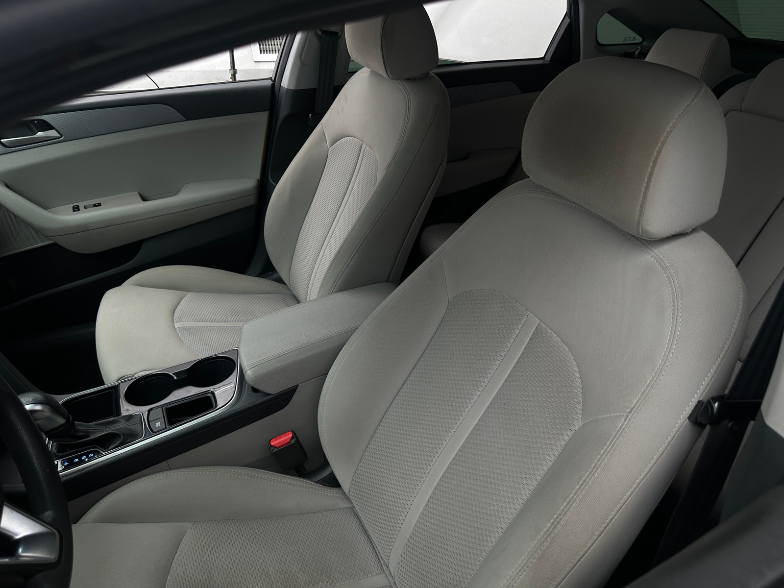 Thumbnail: 2019 Hyundai Sonata - 2