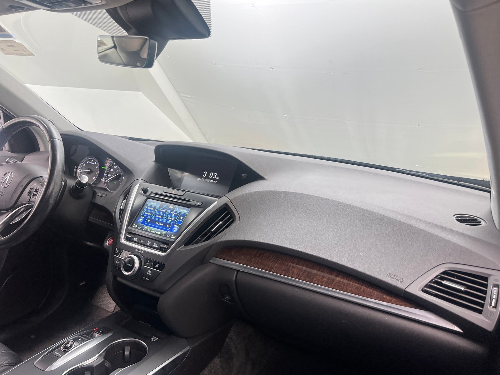 Thumbnail: 2017 Acura MDX - 2