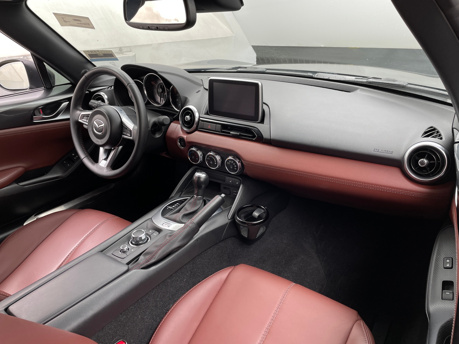 Thumbnail: 2017 Mazda MX-5 Miata - 2
