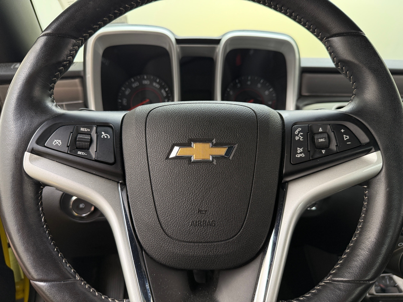 Thumbnail: 2015 Chevrolet Camaro - 3