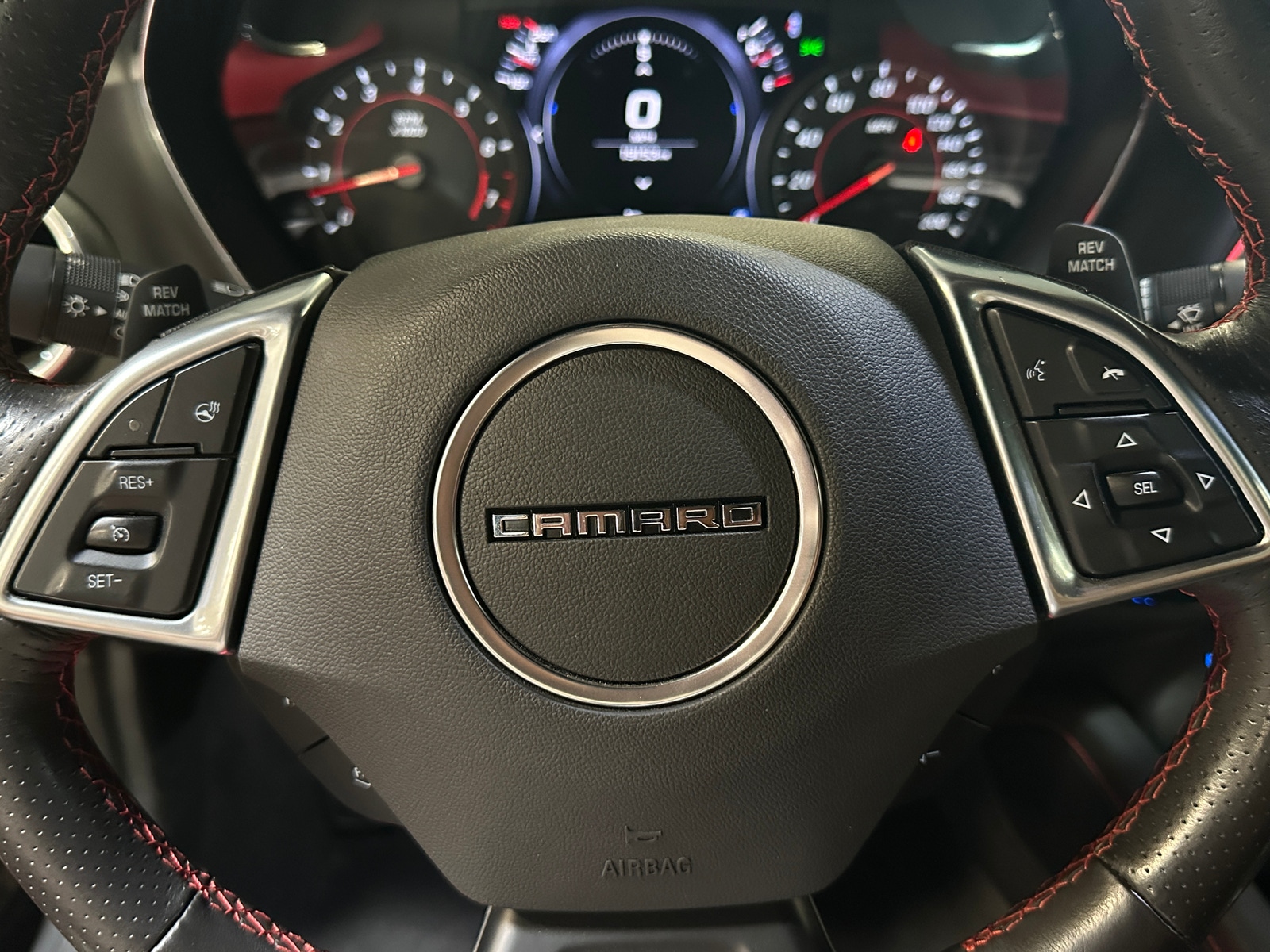 Thumbnail: 2019 Chevrolet Camaro - 4