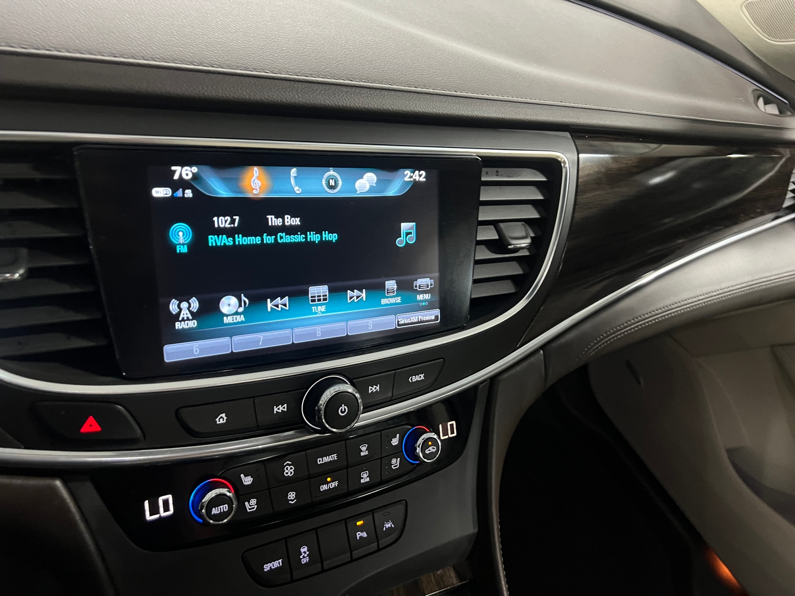 Thumbnail: 2017 Buick LaCrosse - 4