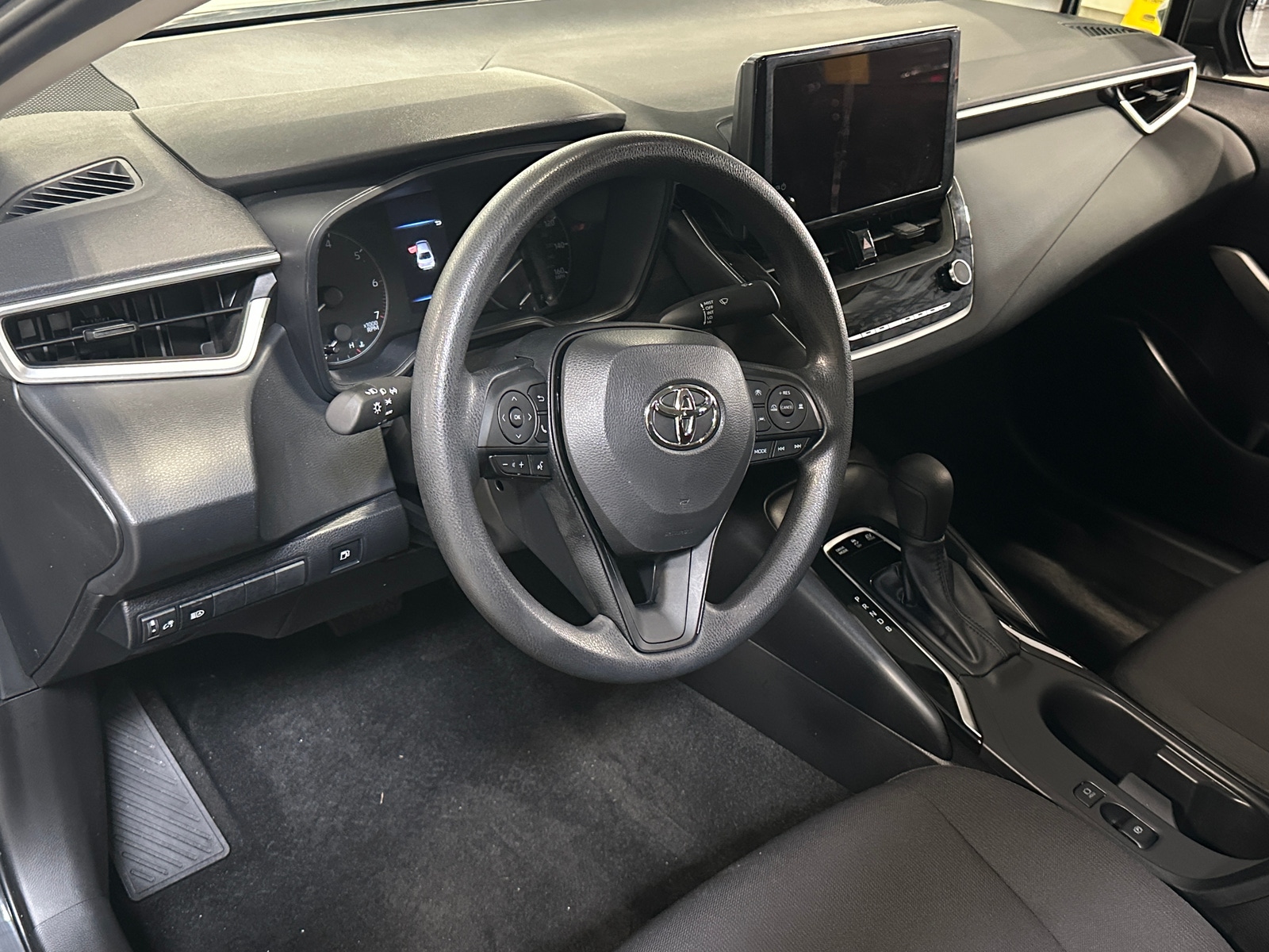 Thumbnail: 2024 Toyota Corolla - 3