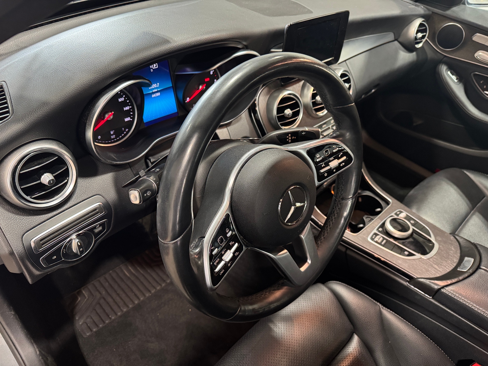 Thumbnail: 2019 Mercedes-Benz C-Class - 2