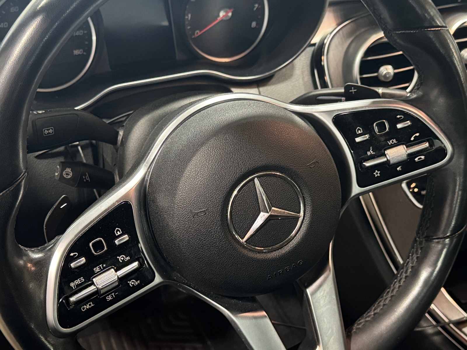Thumbnail: 2019 Mercedes-Benz C-Class - 4