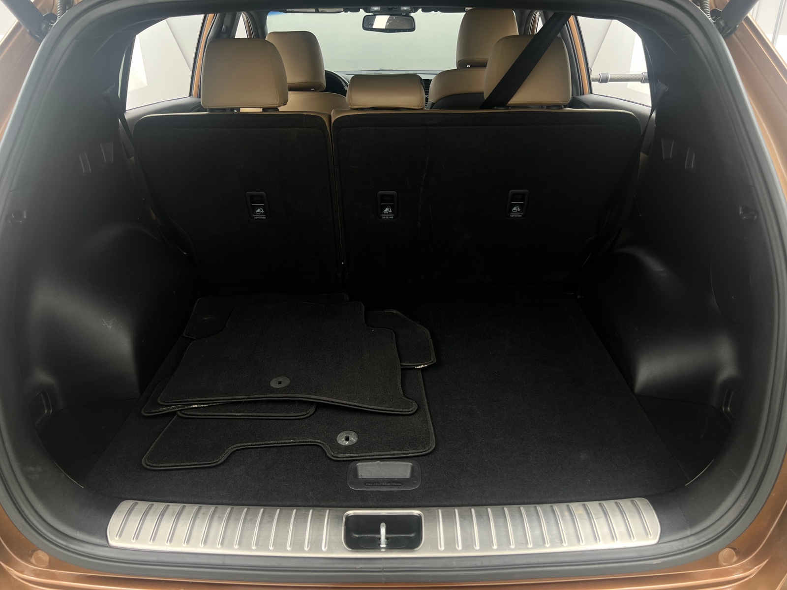 Thumbnail: 2020 Kia Sportage - 6