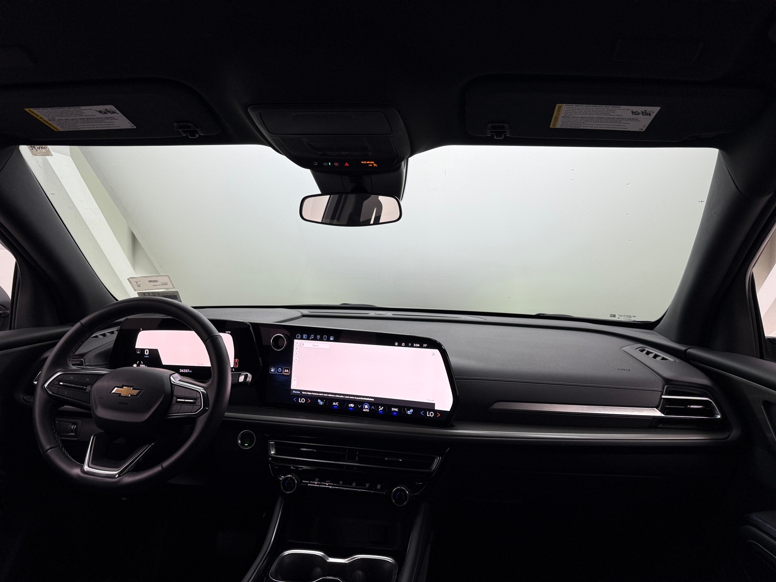 Thumbnail: 2024 Chevrolet Traverse - 3