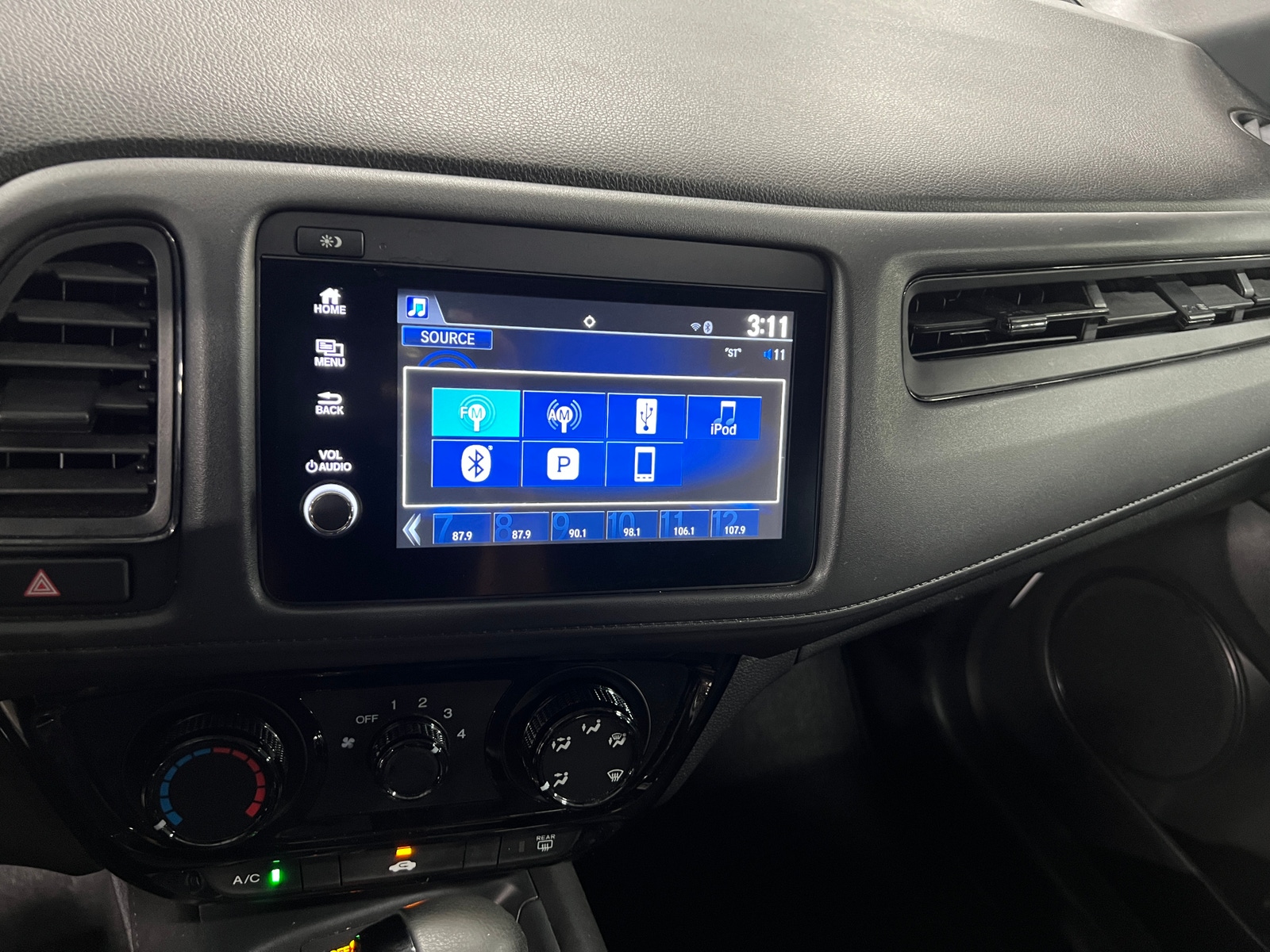 Thumbnail: 2022 Honda HR-V - 4