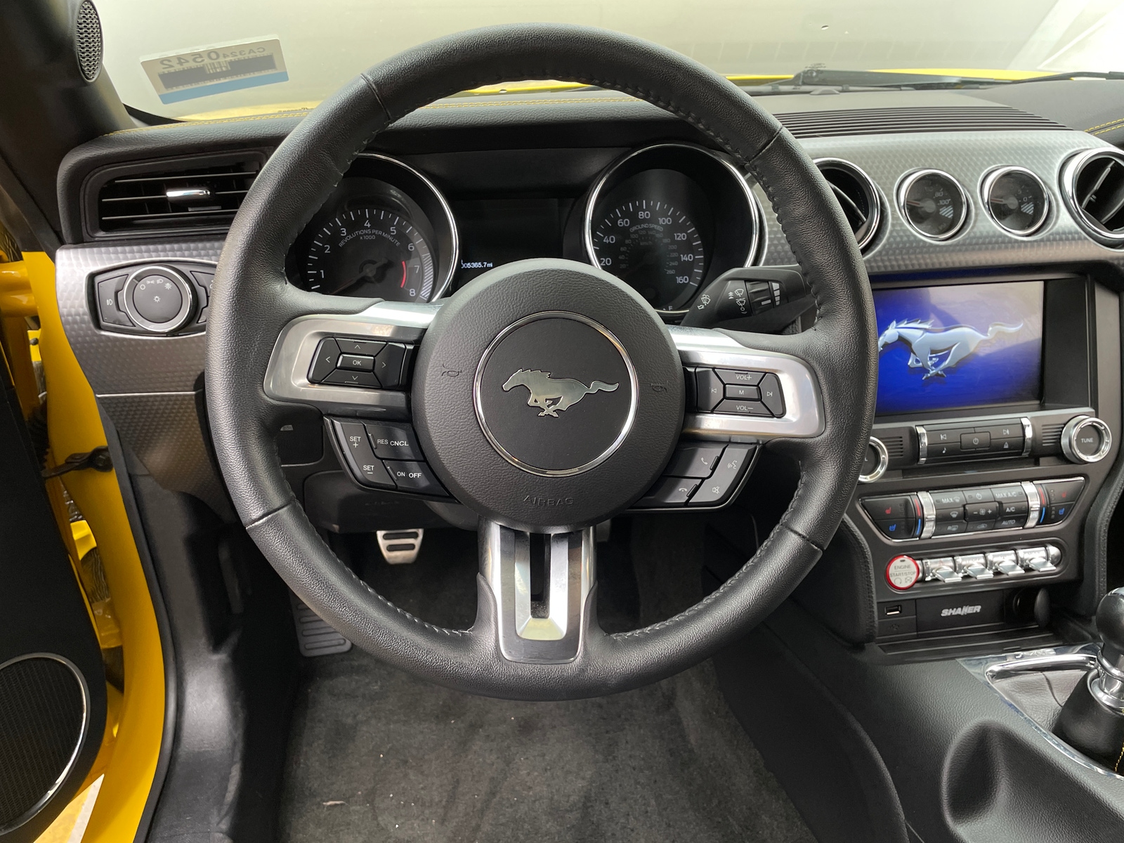 Thumbnail: 2017 Ford Mustang - 4