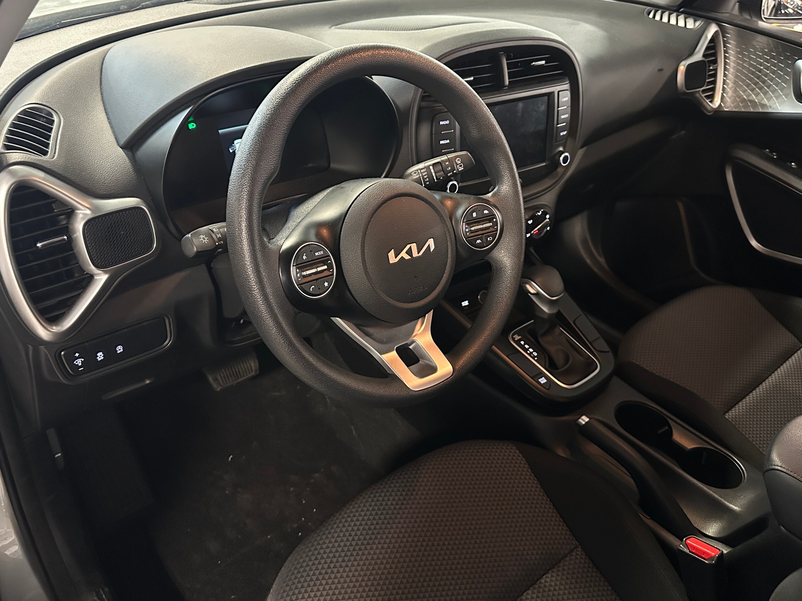 Thumbnail: 2023 Kia Soul - 3