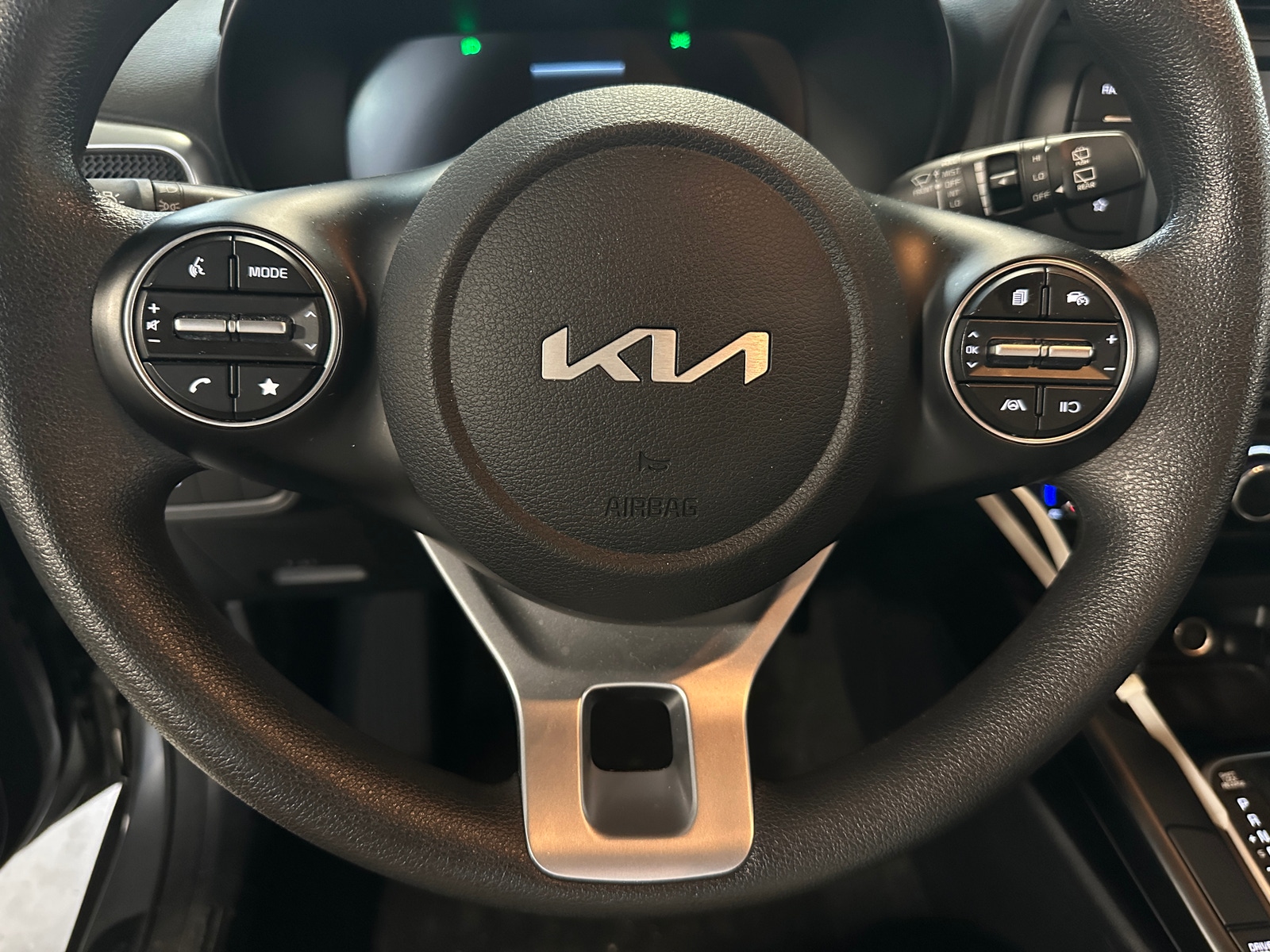 Thumbnail: 2023 Kia Soul - 5