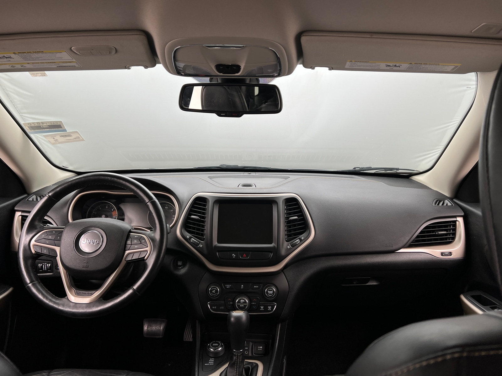 Thumbnail: 2018 Jeep Cherokee - 2