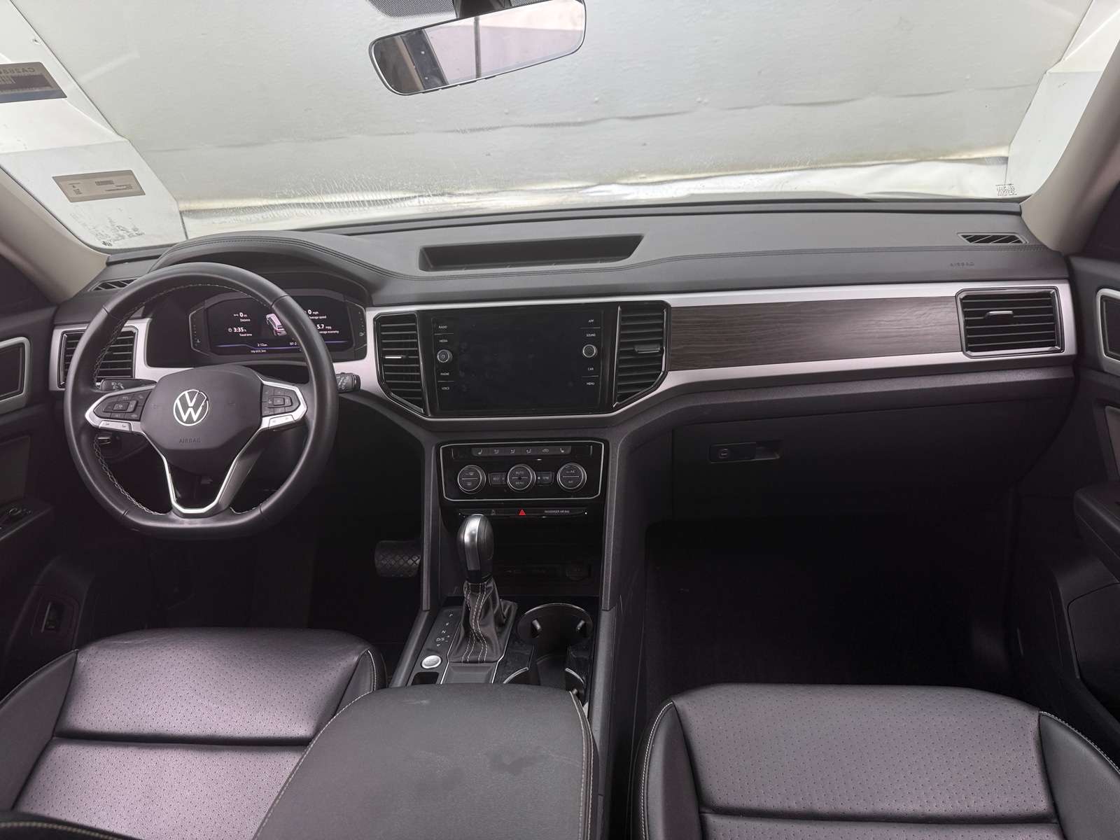 Thumbnail: 2022 Volkswagen Atlas - 2