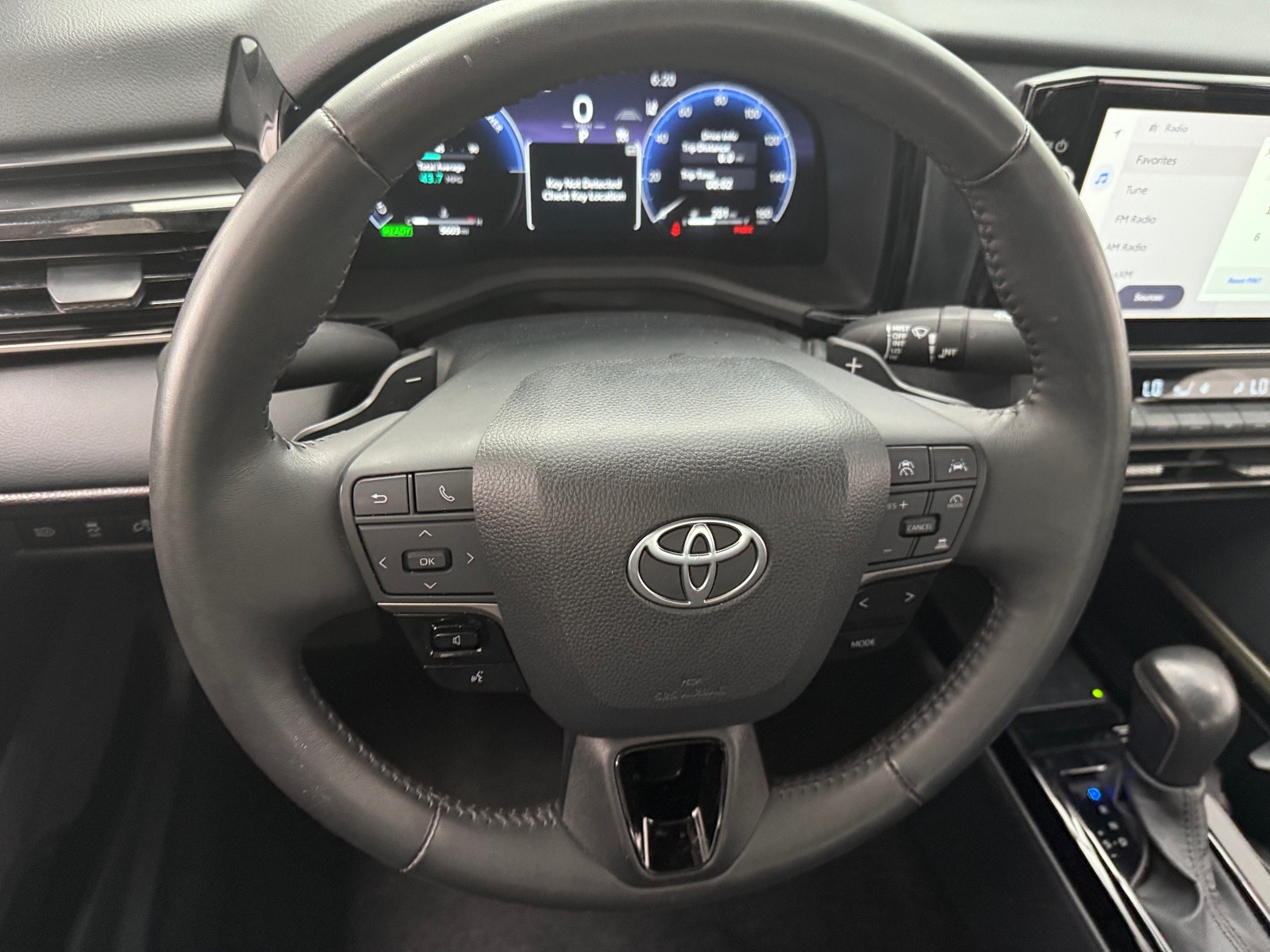 Thumbnail: 2025 Toyota Camry - 4