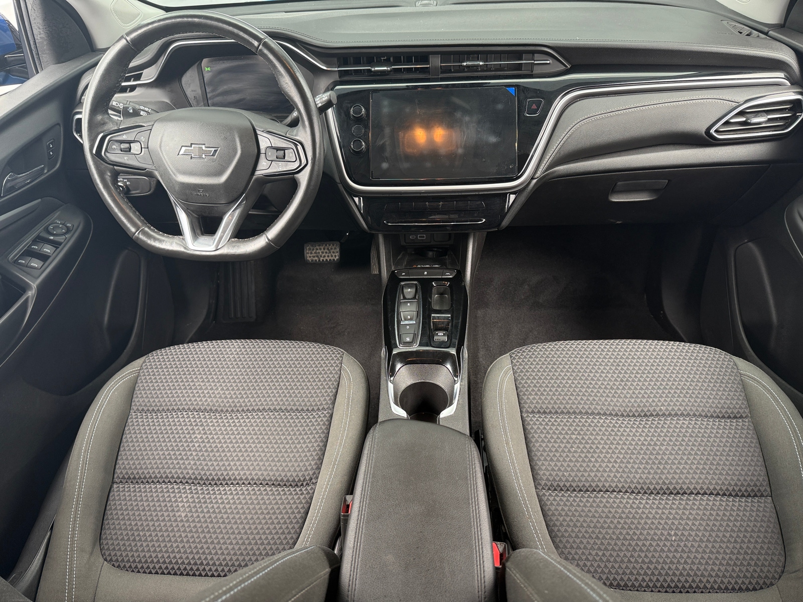 Thumbnail: 2022 Chevrolet Bolt EUV - 3