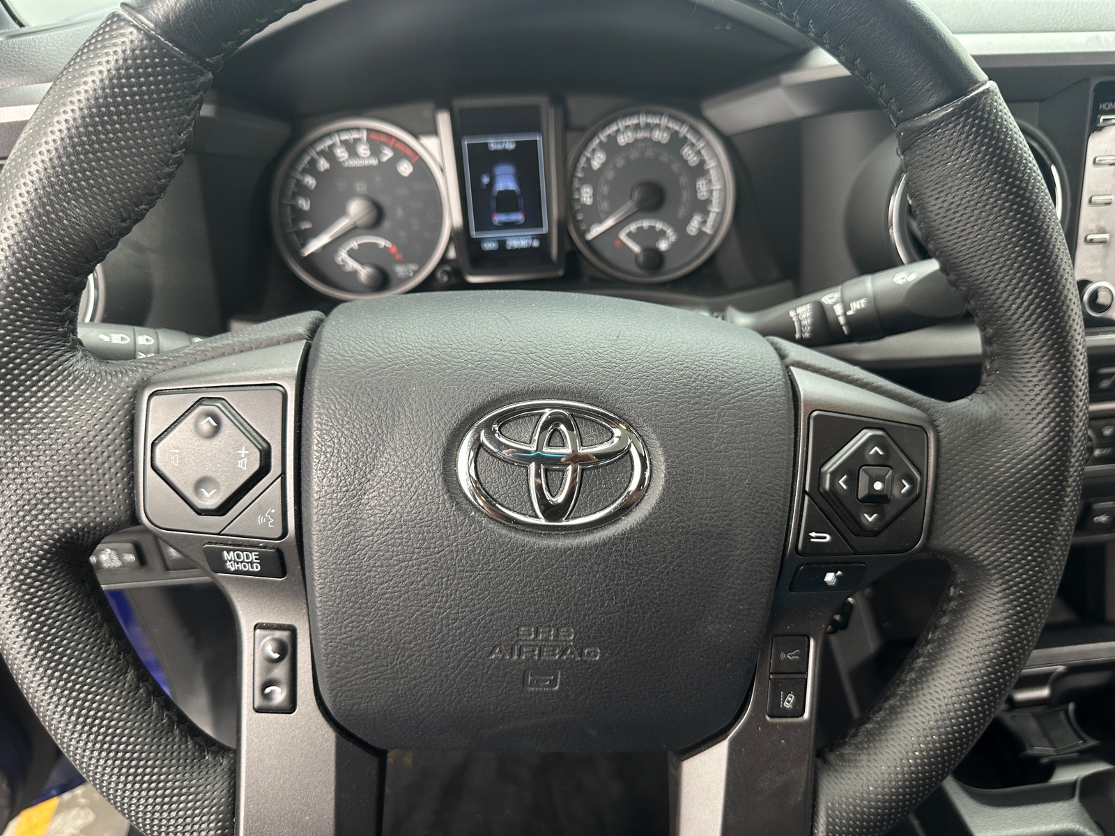 Thumbnail: 2023 Toyota Tacoma - 5