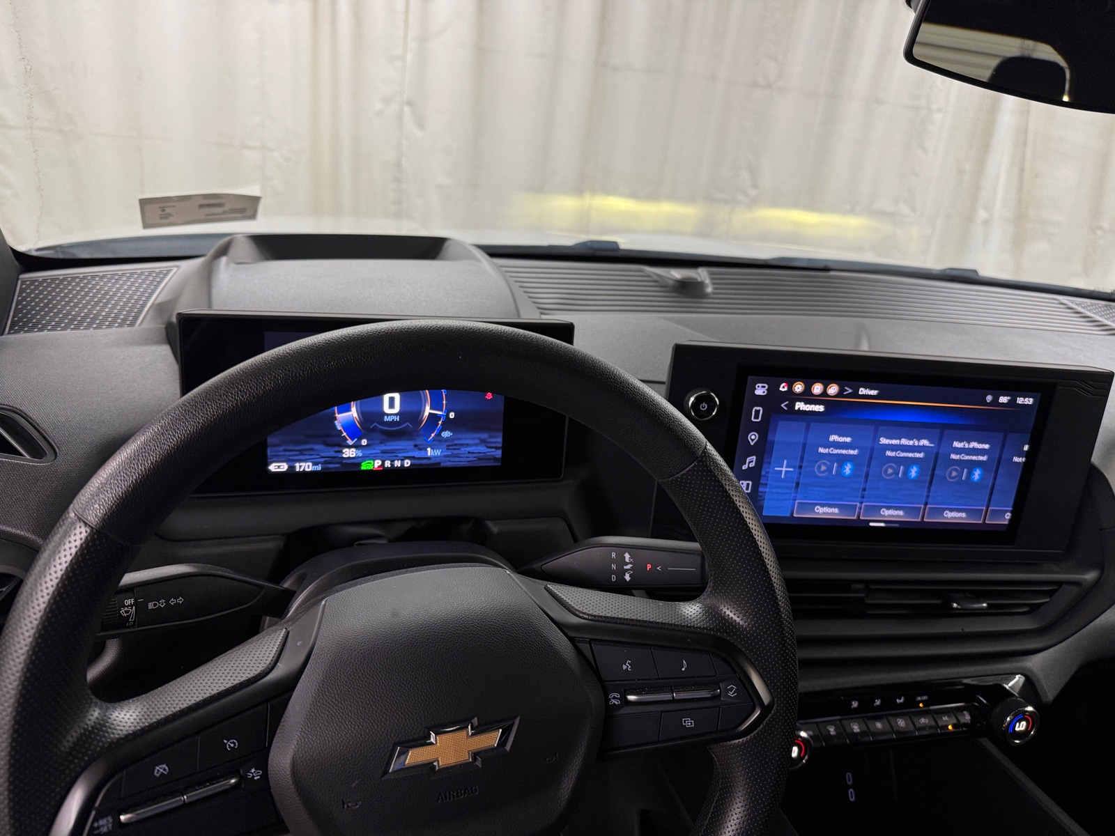 Thumbnail: 2024 Chevrolet Silverado EV - 3