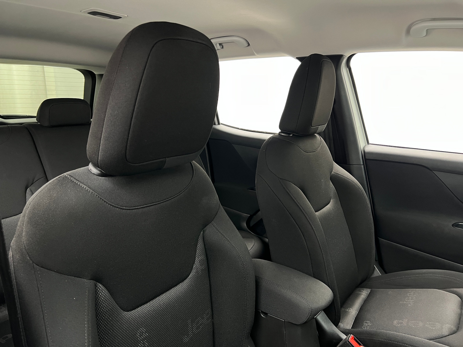 Thumbnail: 2017 Jeep Renegade - 2