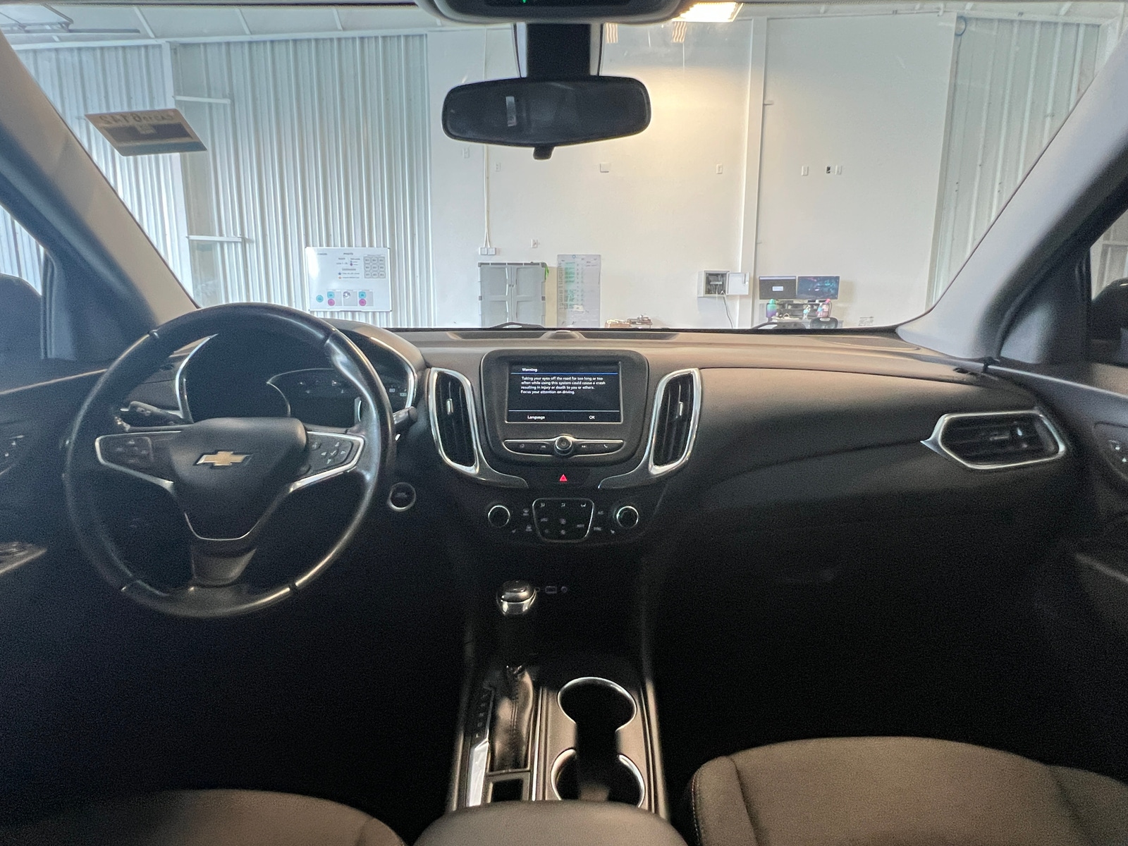 Thumbnail: 2019 Chevrolet Equinox - 3