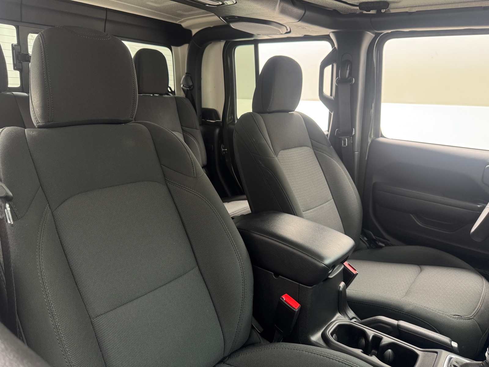 Thumbnail: 2023 Jeep Gladiator - 2
