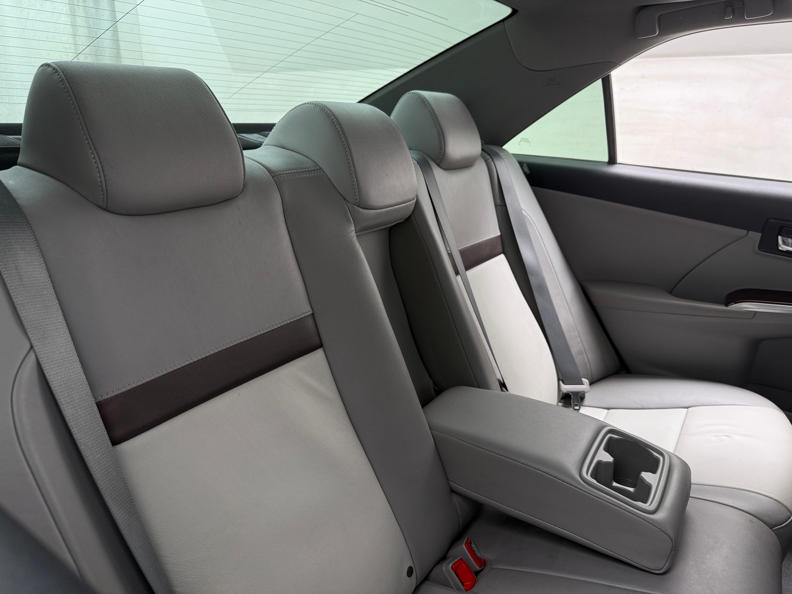 Thumbnail: 2012 Toyota Camry - 6