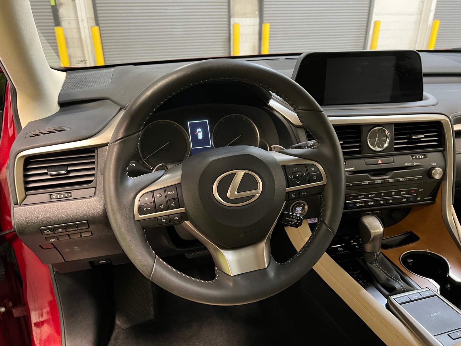 Thumbnail: 2022 Lexus RX - 4