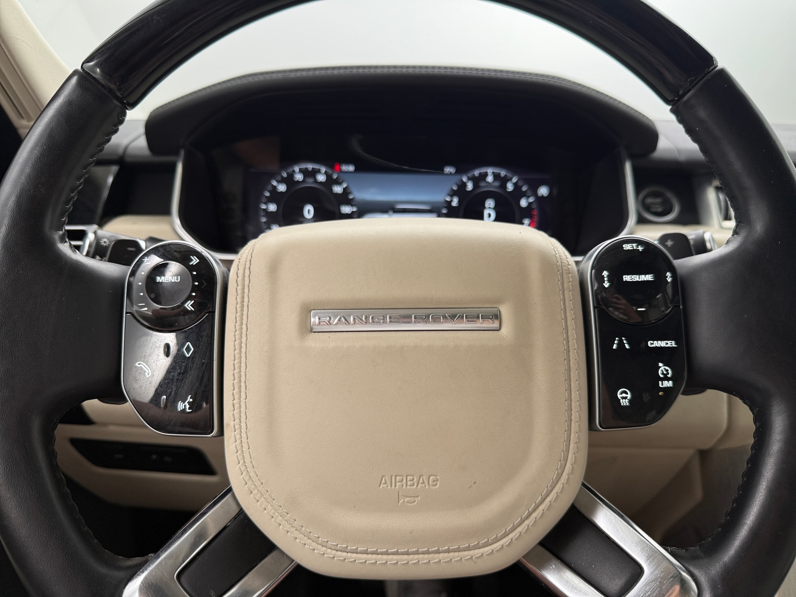 Thumbnail: 2020 Land Rover Range Rover - 4