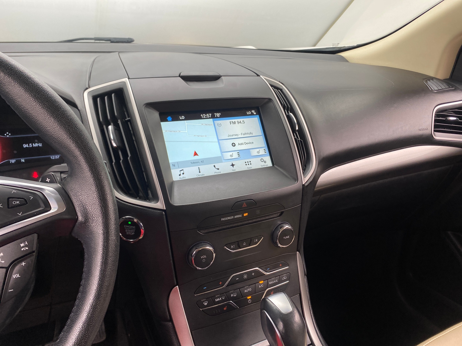 Thumbnail: 2017 Ford Edge - 3