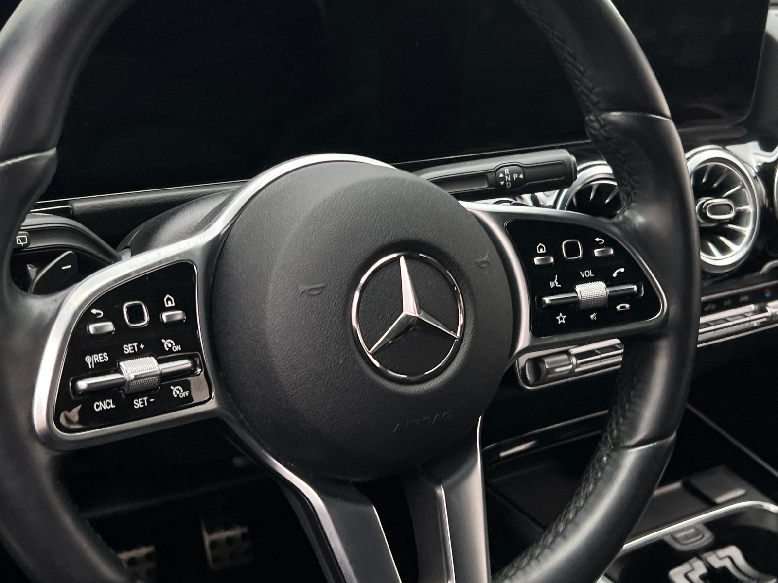 Thumbnail: 2023 Mercedes-Benz GLA - 4