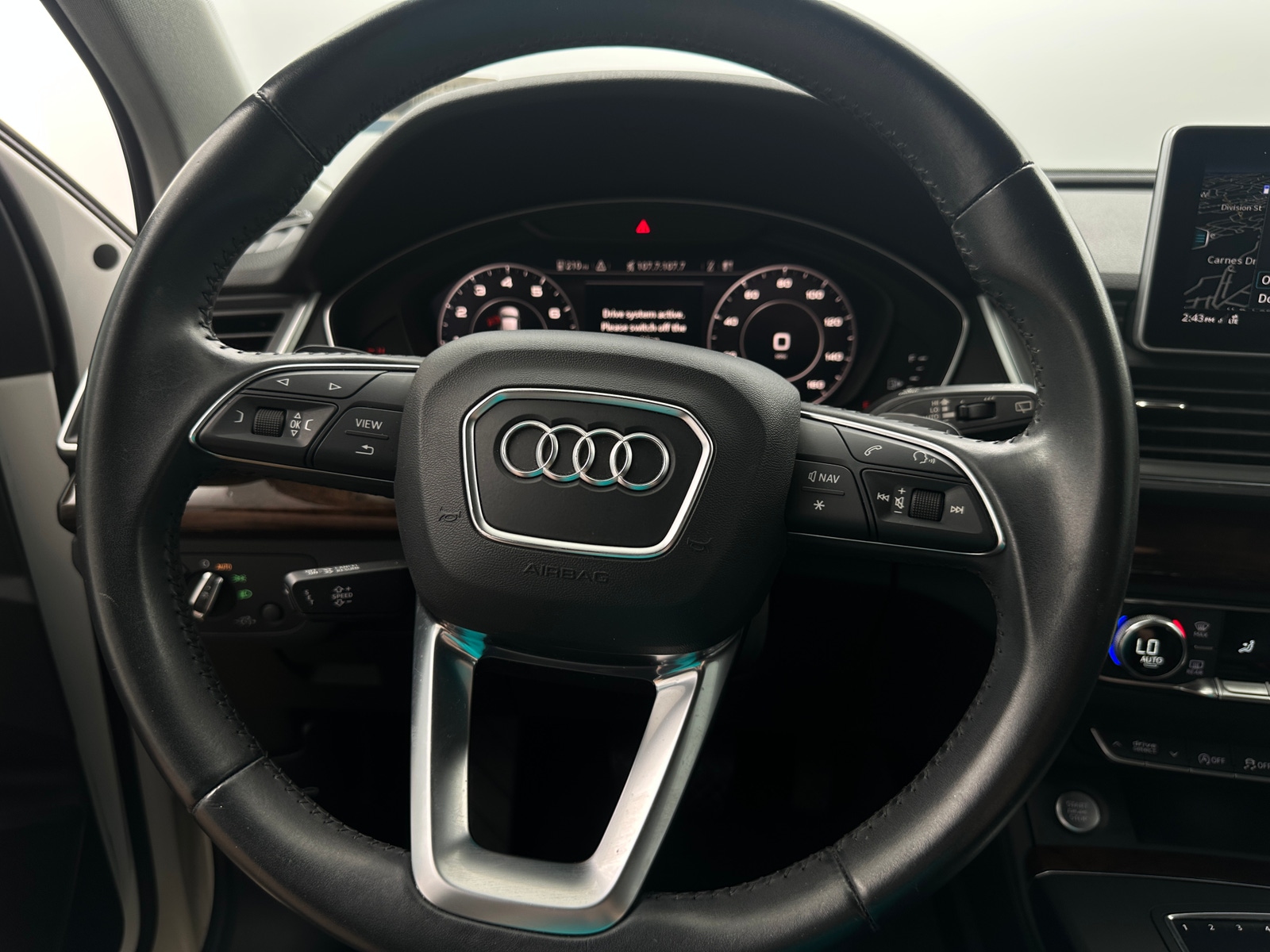 Thumbnail: 2020 Audi Q5 - 4