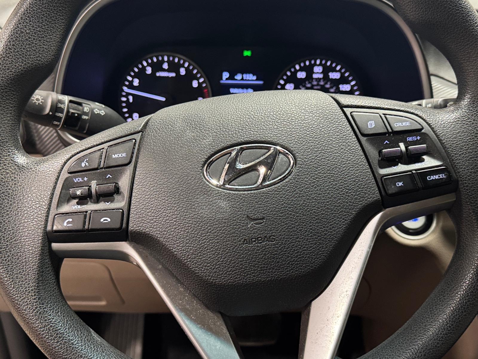Thumbnail: 2019 Hyundai Tucson - 5