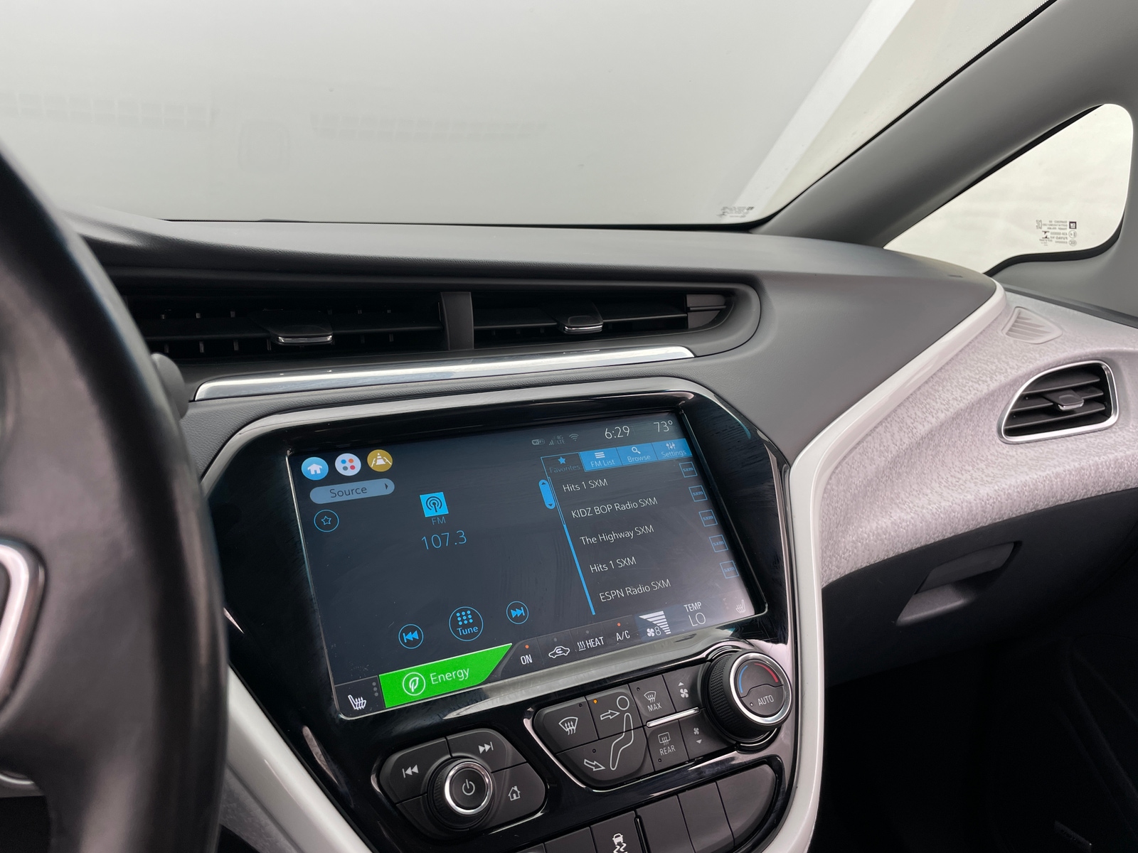 Thumbnail: 2020 Chevrolet Bolt EV - 3