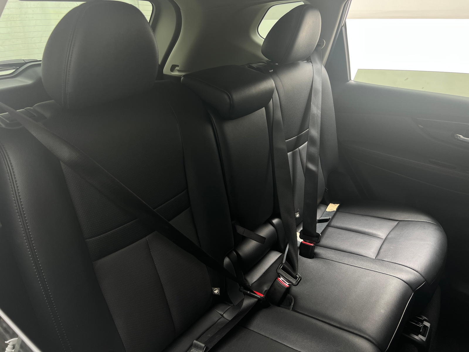 Thumbnail: 2017 Nissan Rogue - 5