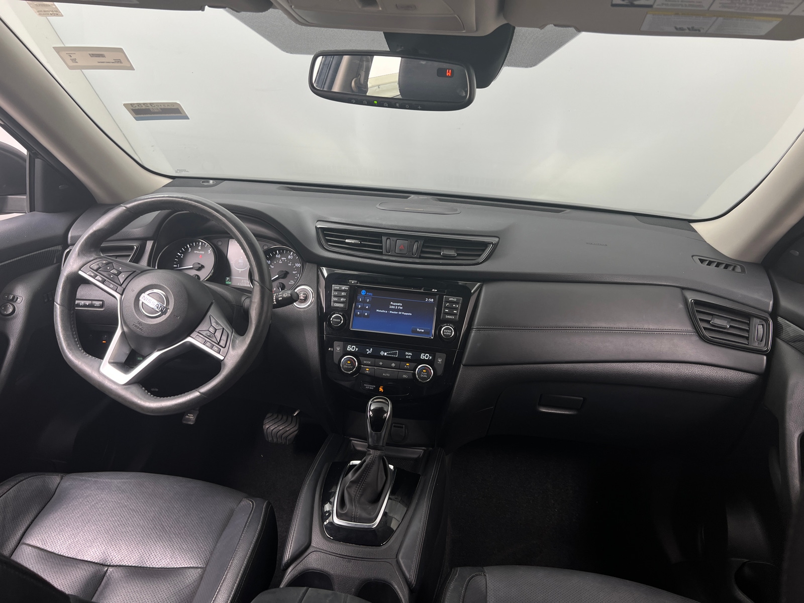 Thumbnail: 2017 Nissan Rogue - 2