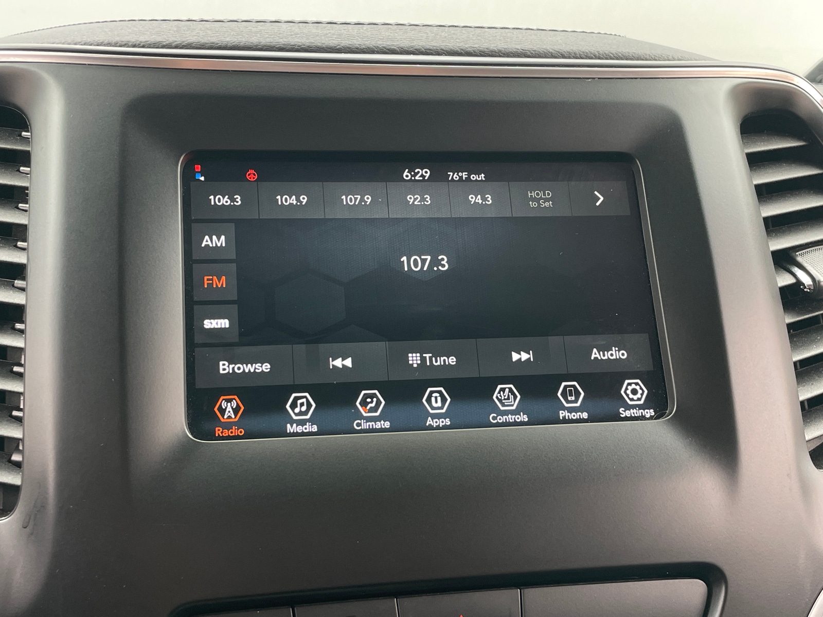 Thumbnail: 2020 Jeep Cherokee - 4