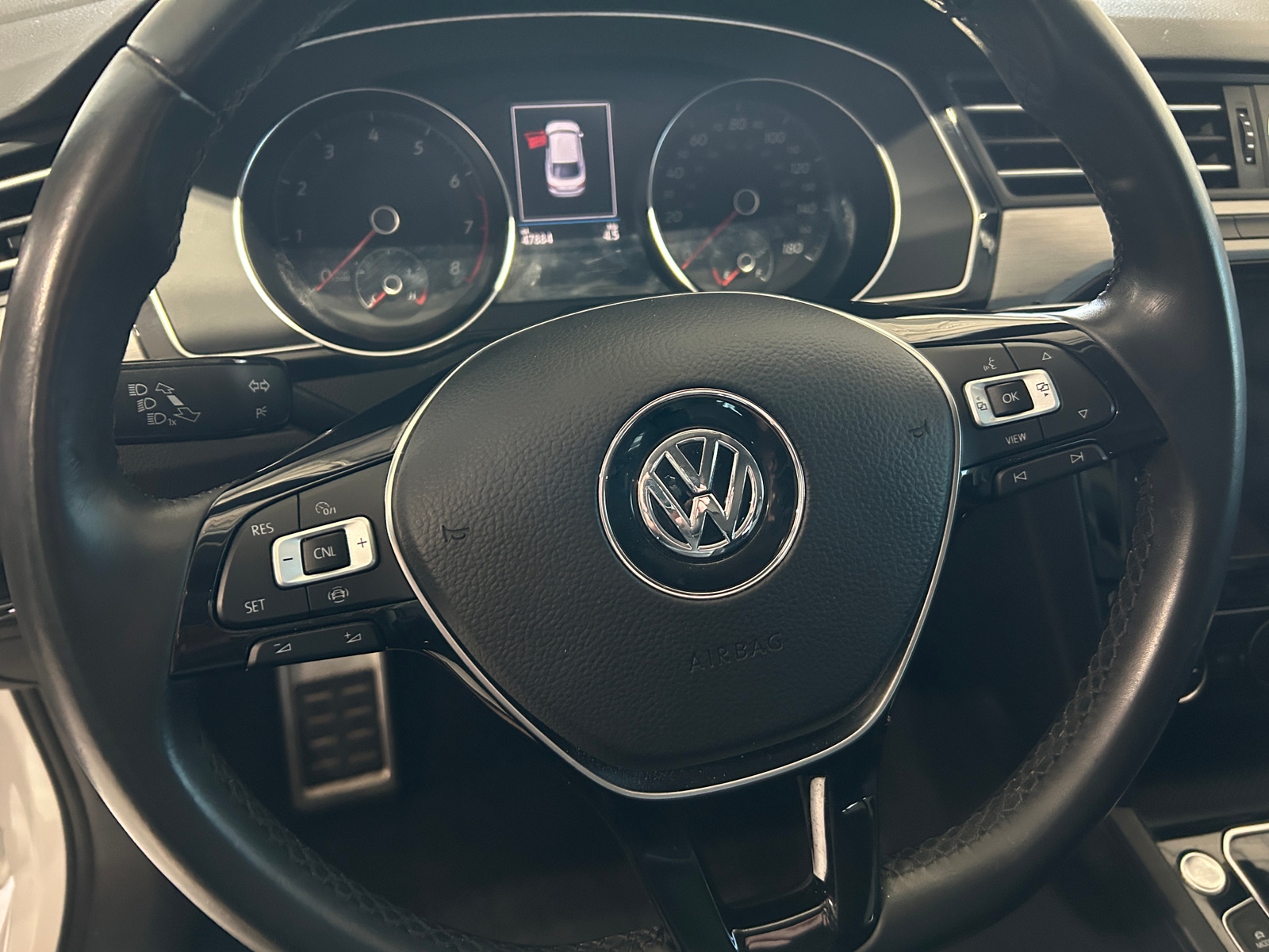 Thumbnail: 2019 Volkswagen Arteon - 4