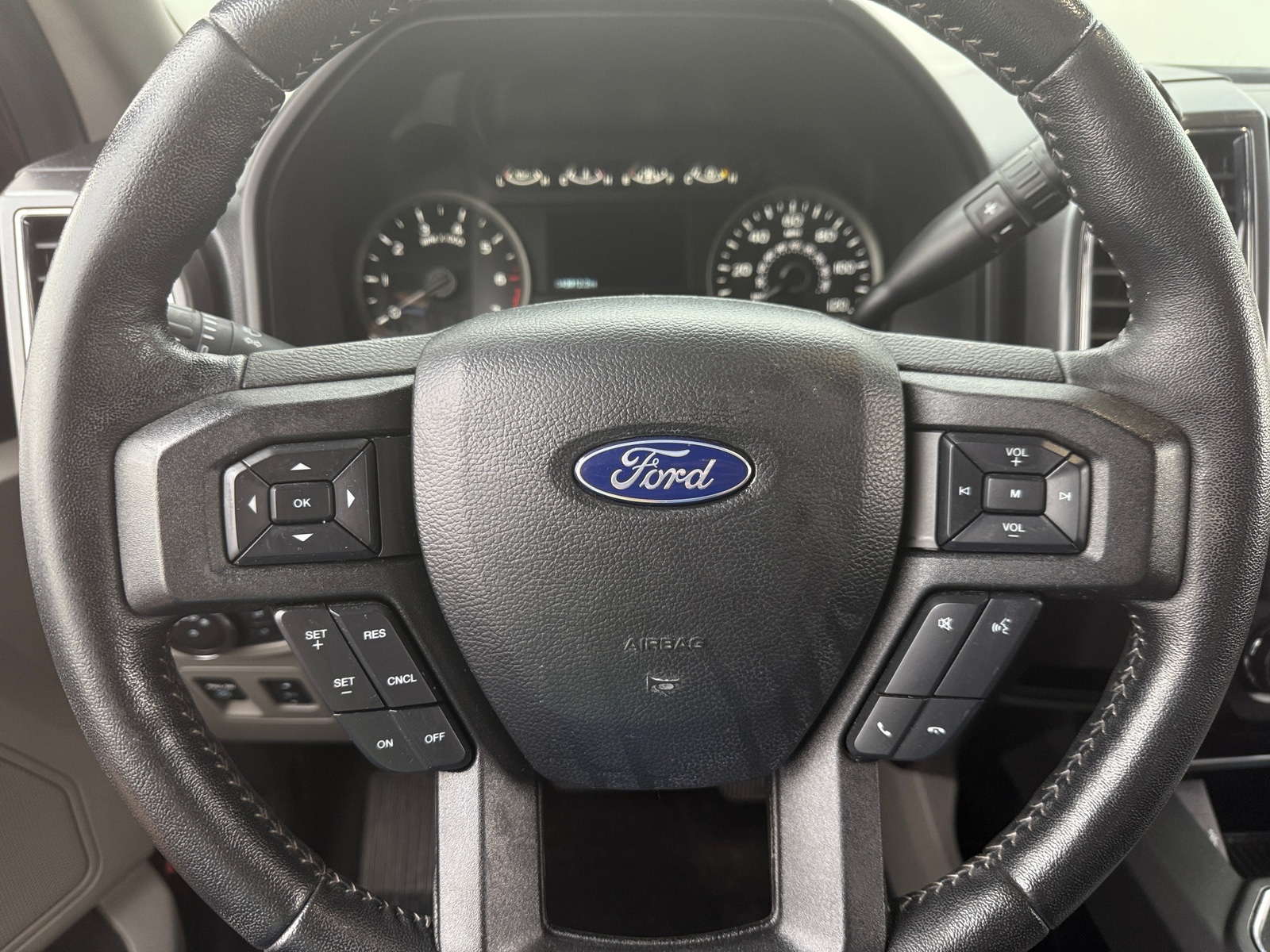 Thumbnail: 2020 Ford Econoline - 5