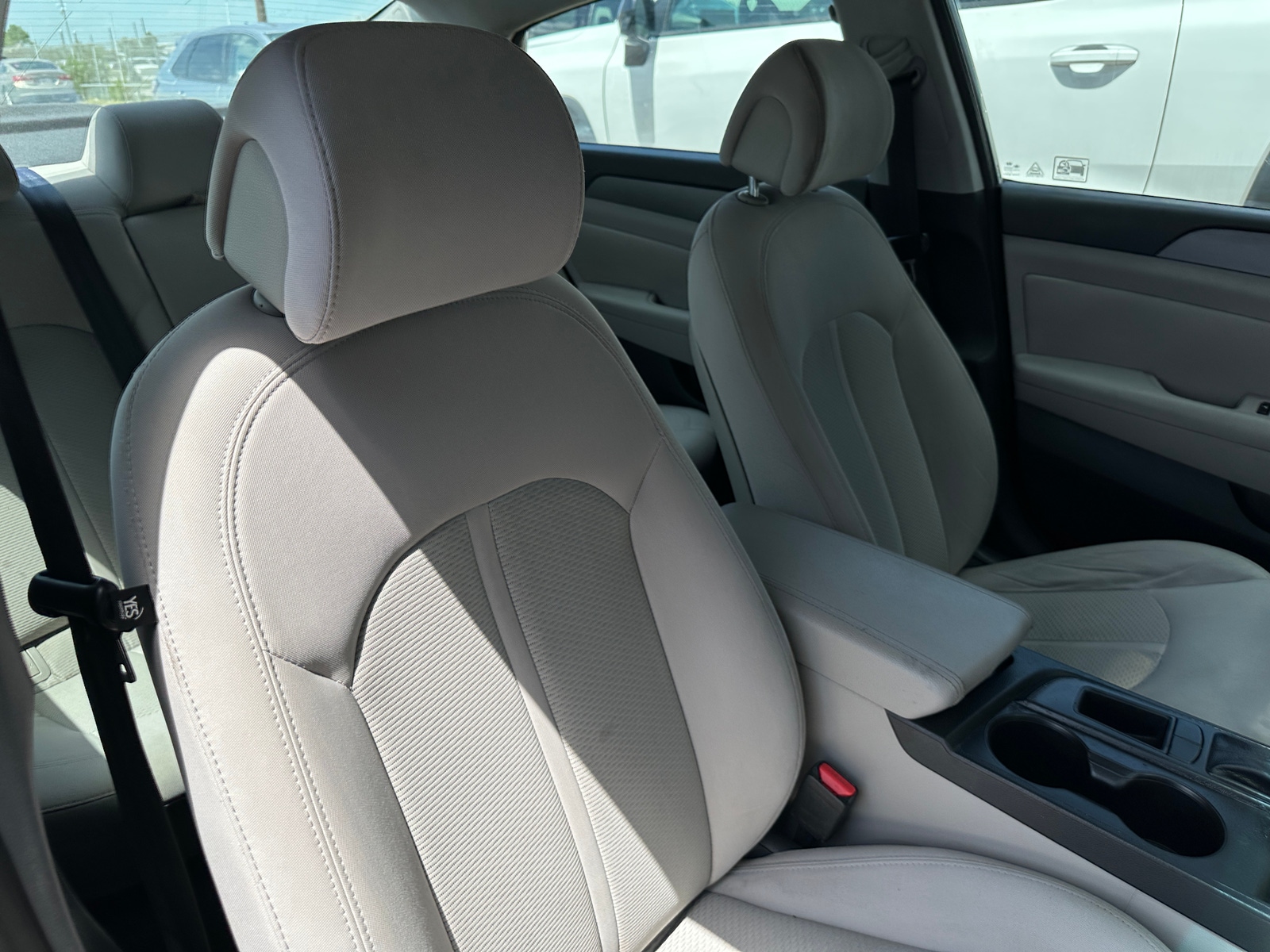 Thumbnail: 2015 Hyundai Sonata - 2