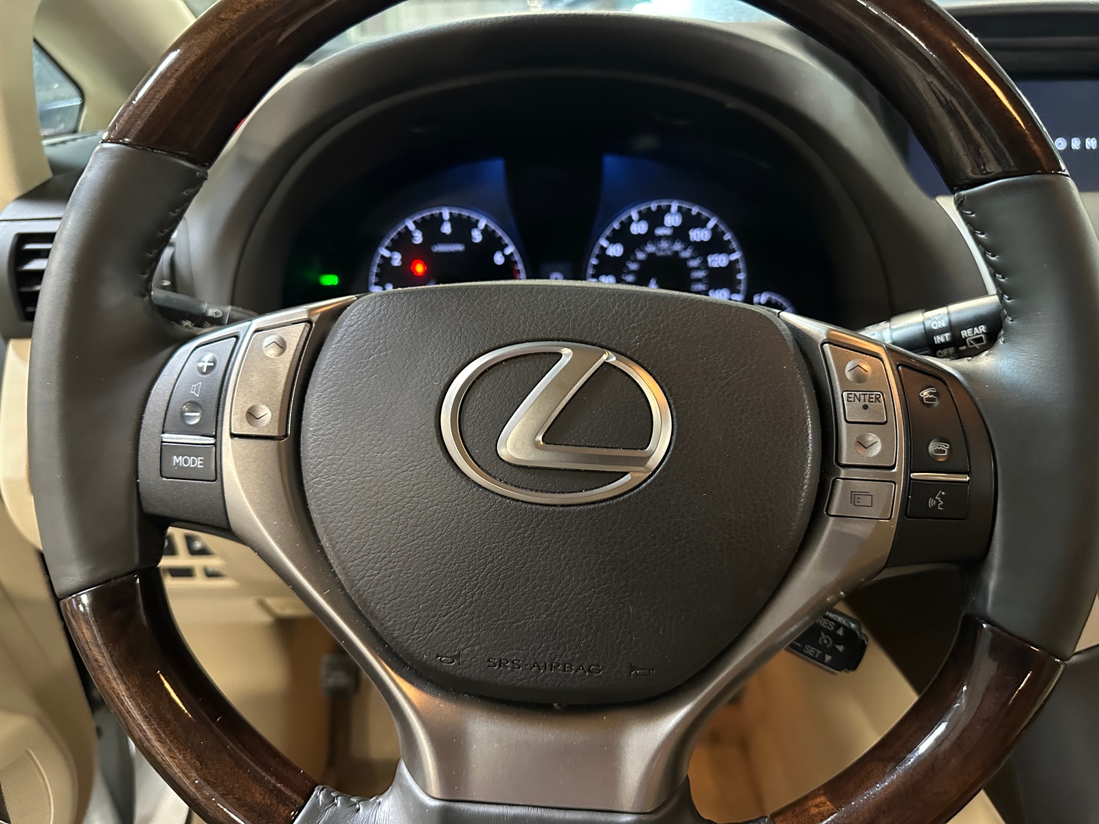 Thumbnail: 2015 Lexus RX - 5