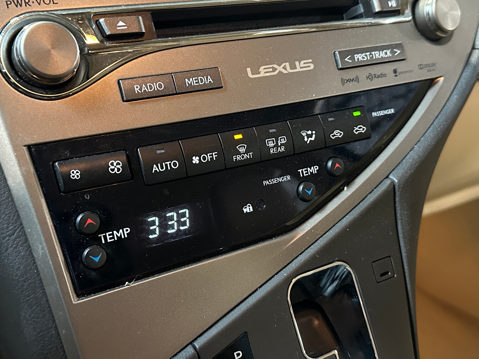 Thumbnail: 2015 Lexus RX - 4