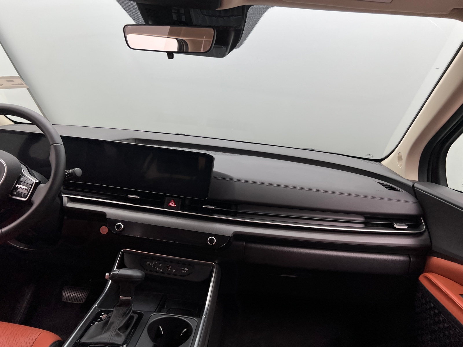 Thumbnail: 2025 Kia Carnival - 2
