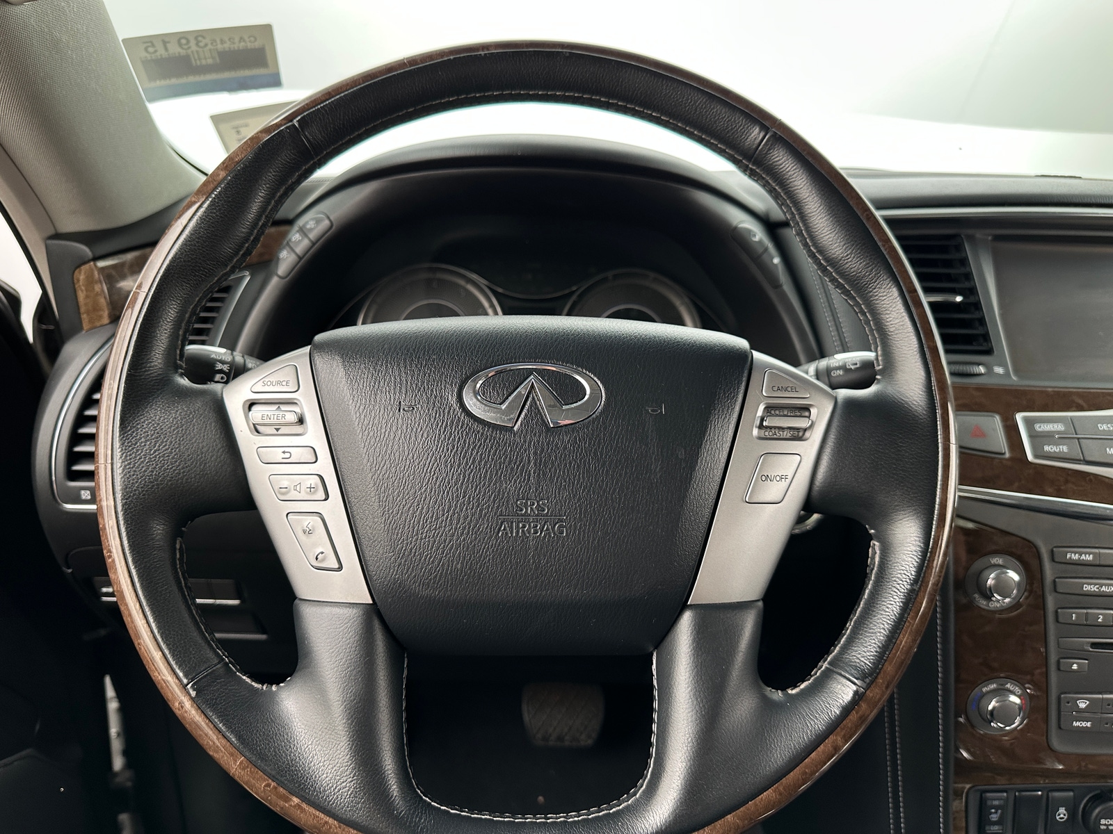 Thumbnail: 2017 INFINITI QX80 - 4